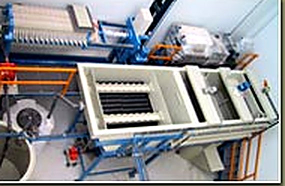 Planta físico-química con dosificación fabricada por Goini
